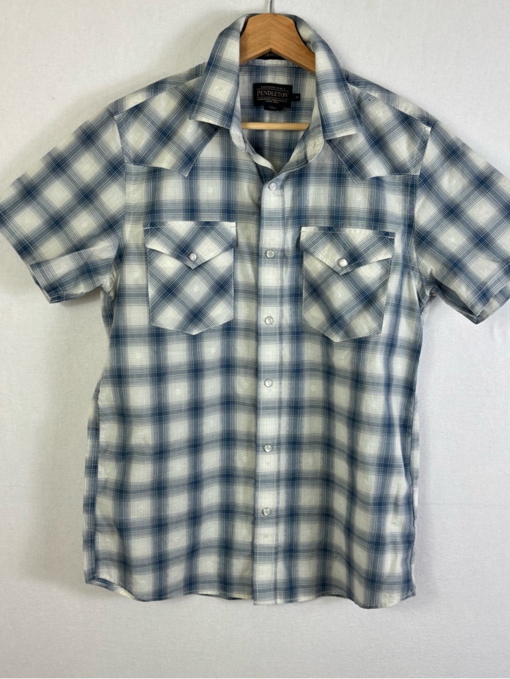 Pendleton Mens Medium Shirt Frontier Plaid Short Sleeve Pearl Snap White Blue